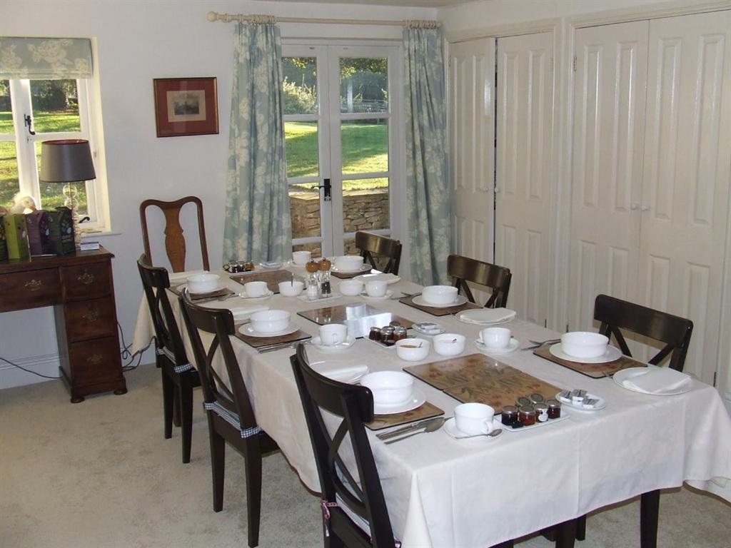 Well Cottage B And B Cirencester Zewnętrze zdjęcie